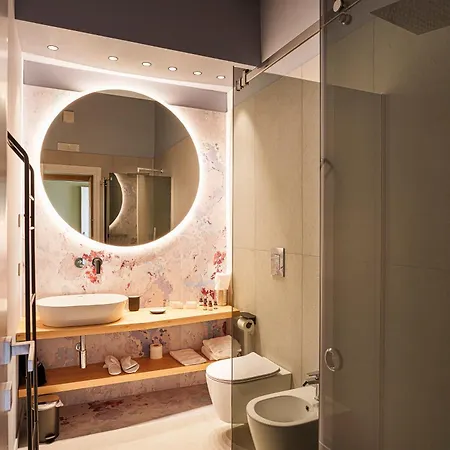 ベッド・アンド・ブレックファスト Uefio - Luxury 3*